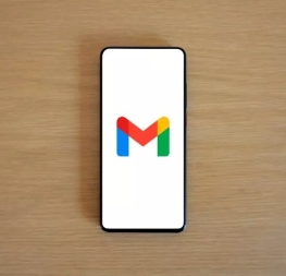 Gmail hace un lavado de cara de su interfaz con un acceso más cómodo a sus funciones